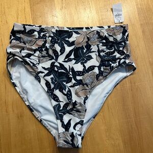 Old Navy Floral Bathing Suit Bottom, Size Medium